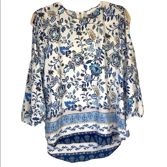 Fourteenth Place: Floral Cold Shoulder Top| Sz M - Picture 1 of 11